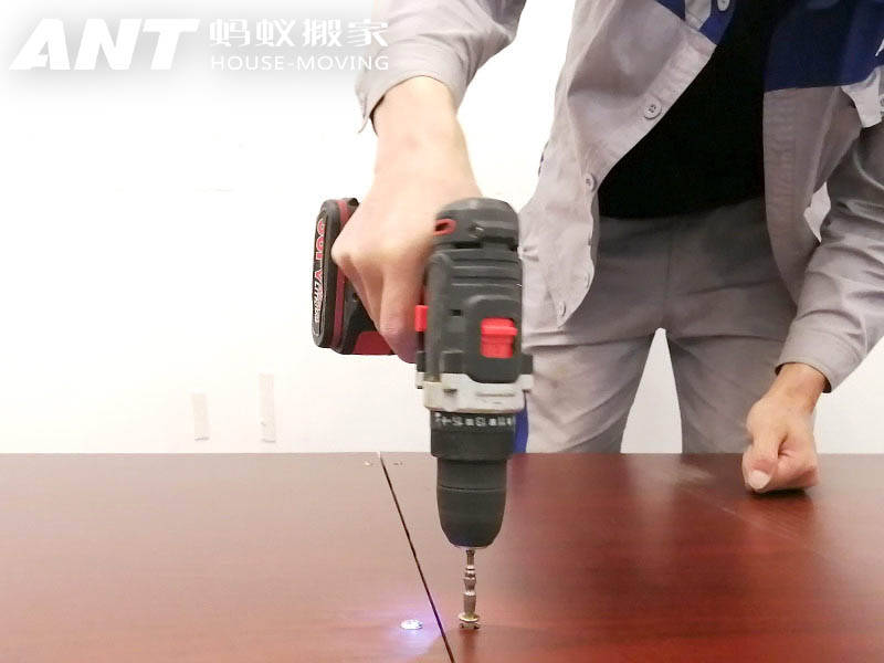 長沙搬家怎么選？本地老牌搬家公司排名揭秘