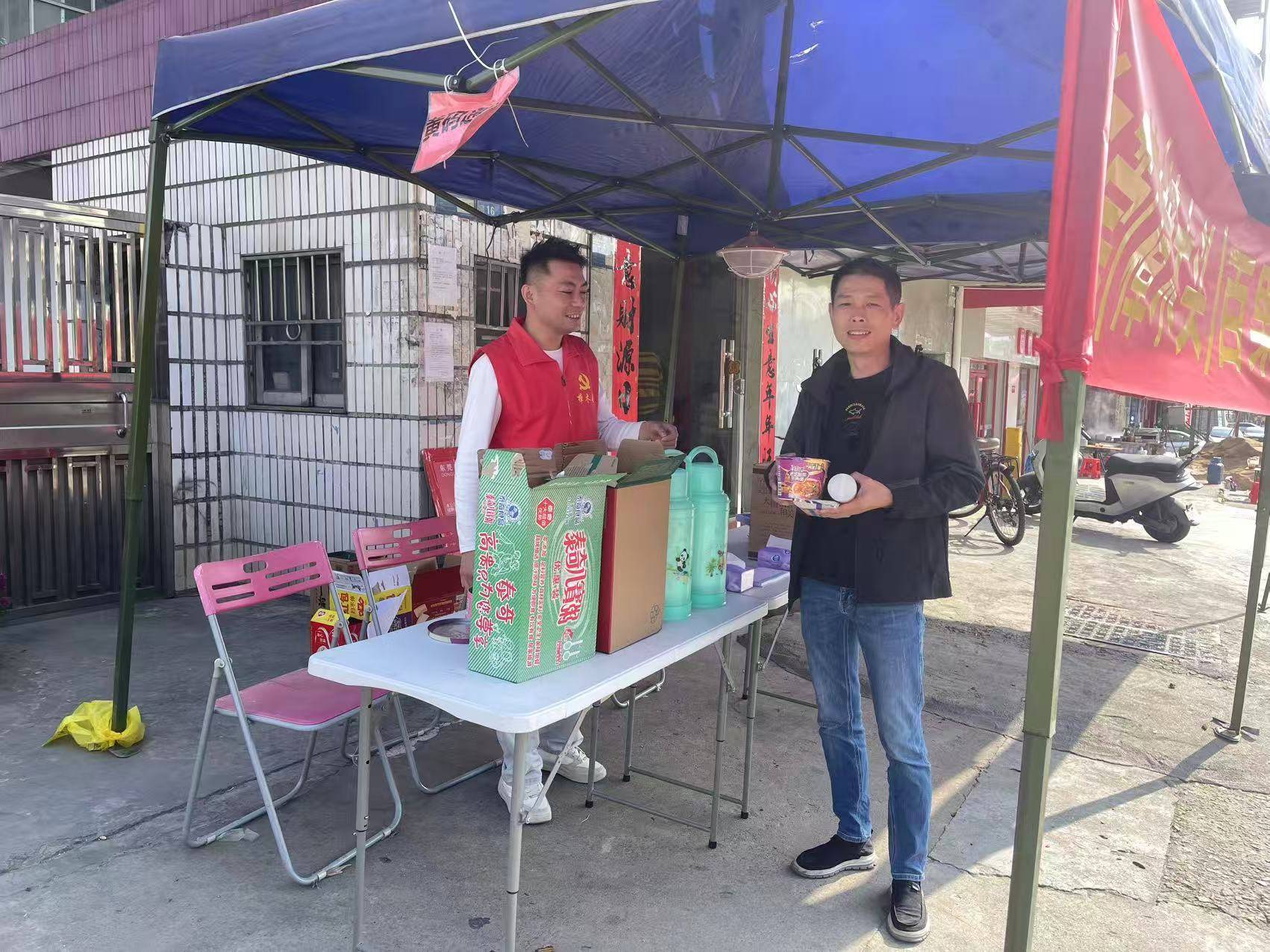 應(yīng)對集中提貨潮，樟木頭貼心守護塑膠市場物流“大動脈”