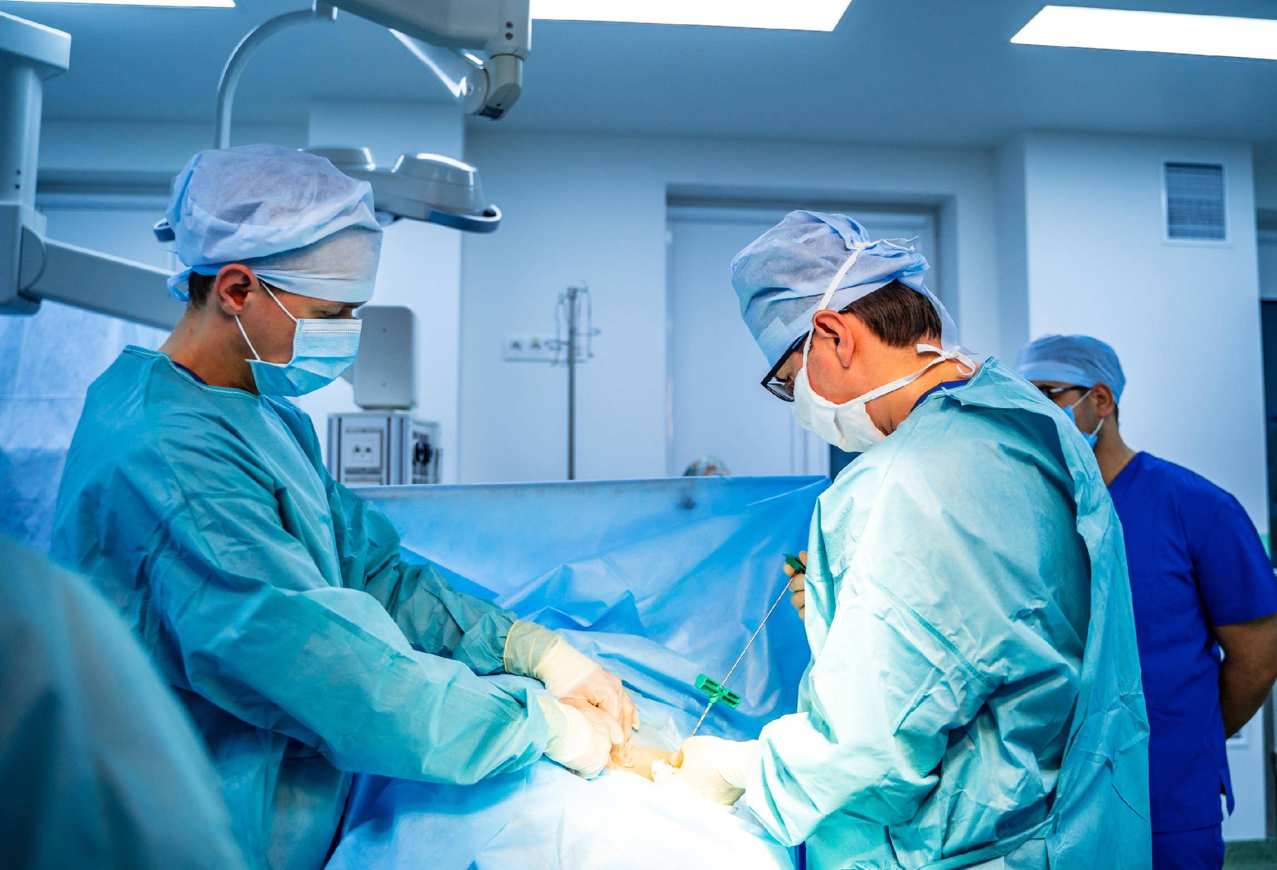 全國(guó)人大代表于金明：醫(yī)生不能只靠論文給人看病