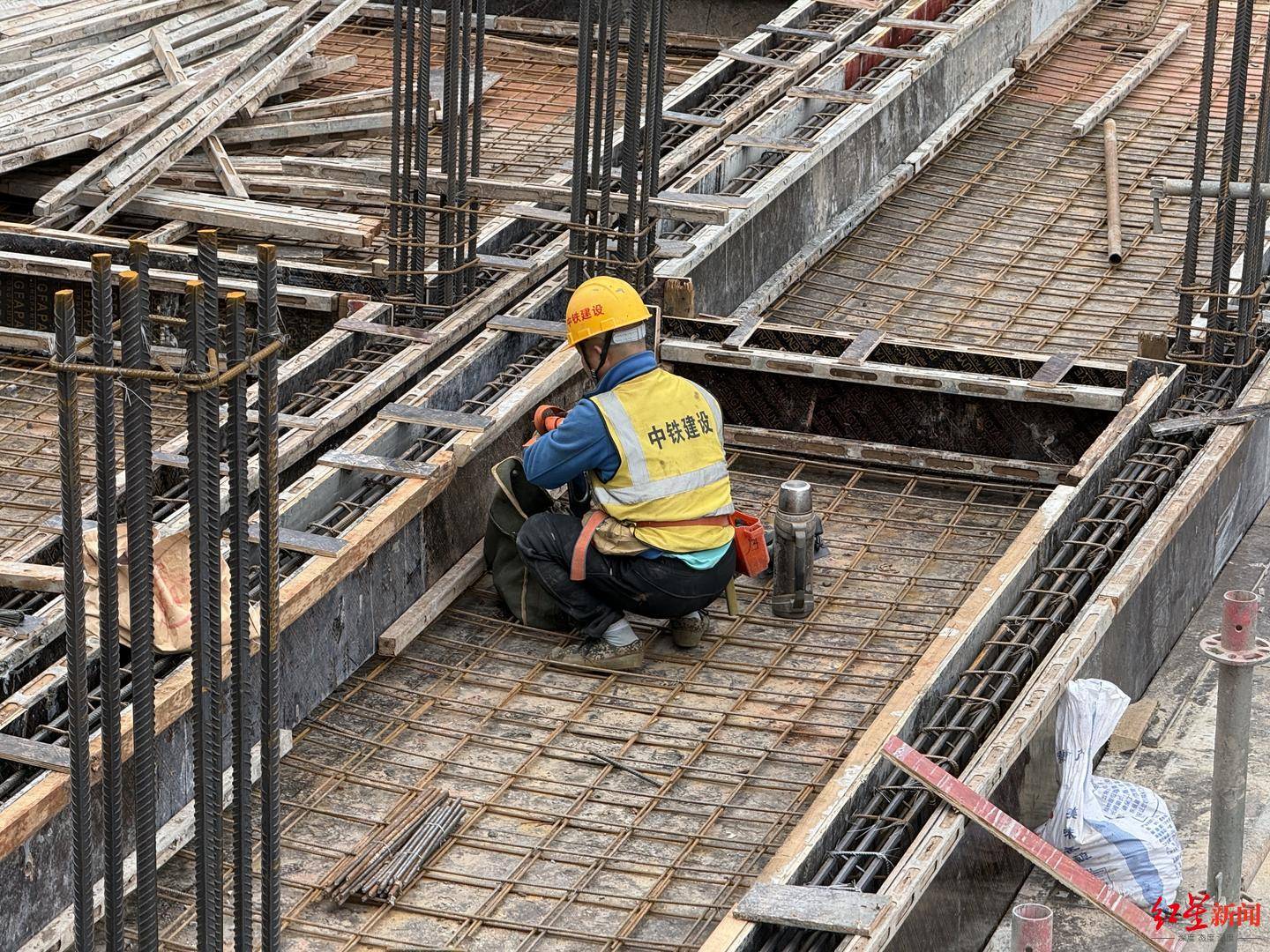 建設(shè)加速！成都十陵南站整體施工已進(jìn)入裝修階段