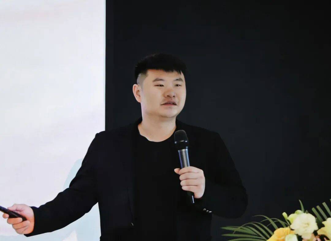 智啟新章·聚力遠航｜2026年東鵬整裝衛(wèi)浴營銷開年動員大會暨頒獎典禮圓滿成功