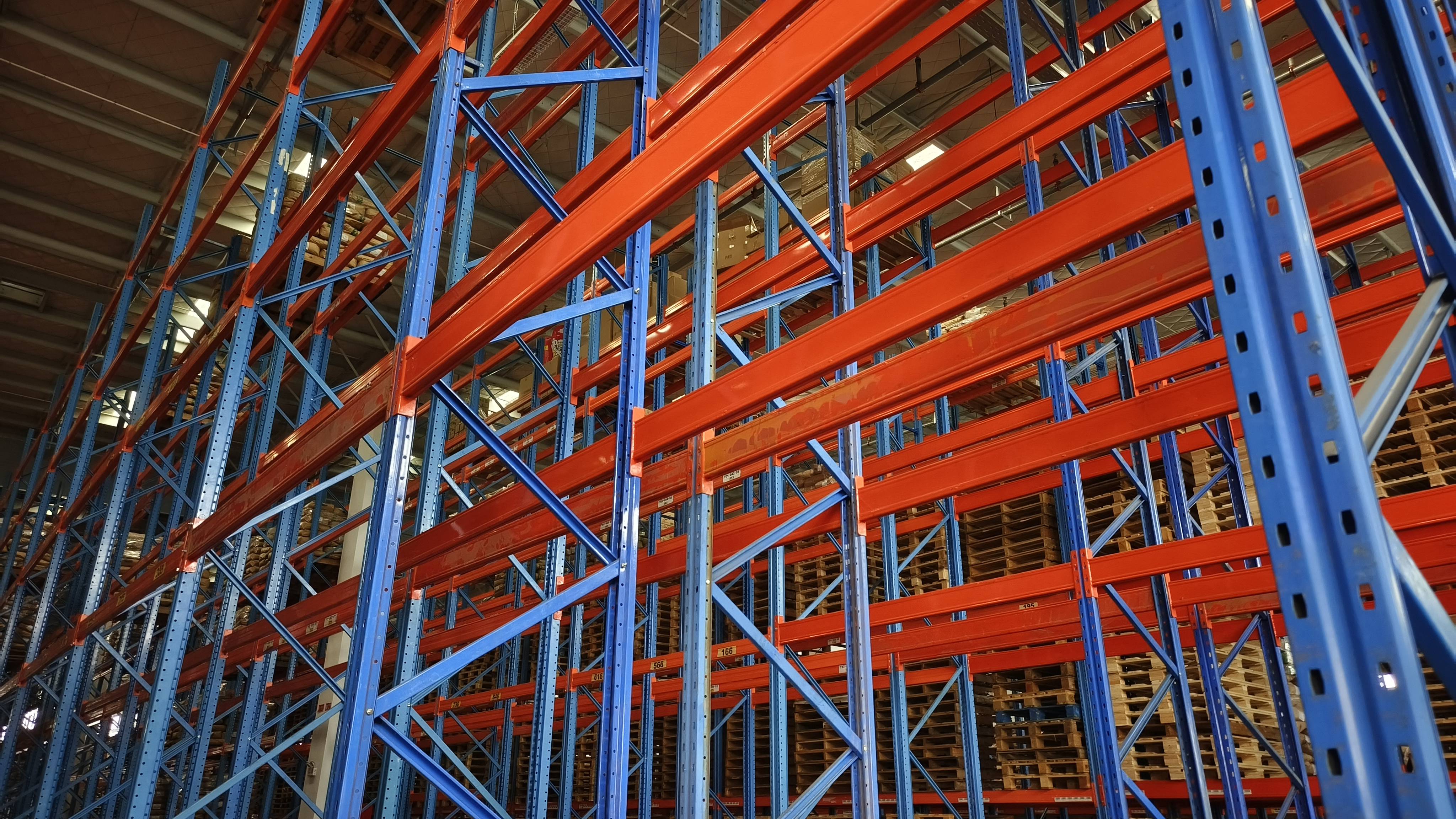 和你一起品味貨架資深廠商，固定貨架和冷藏貨架性價比分析