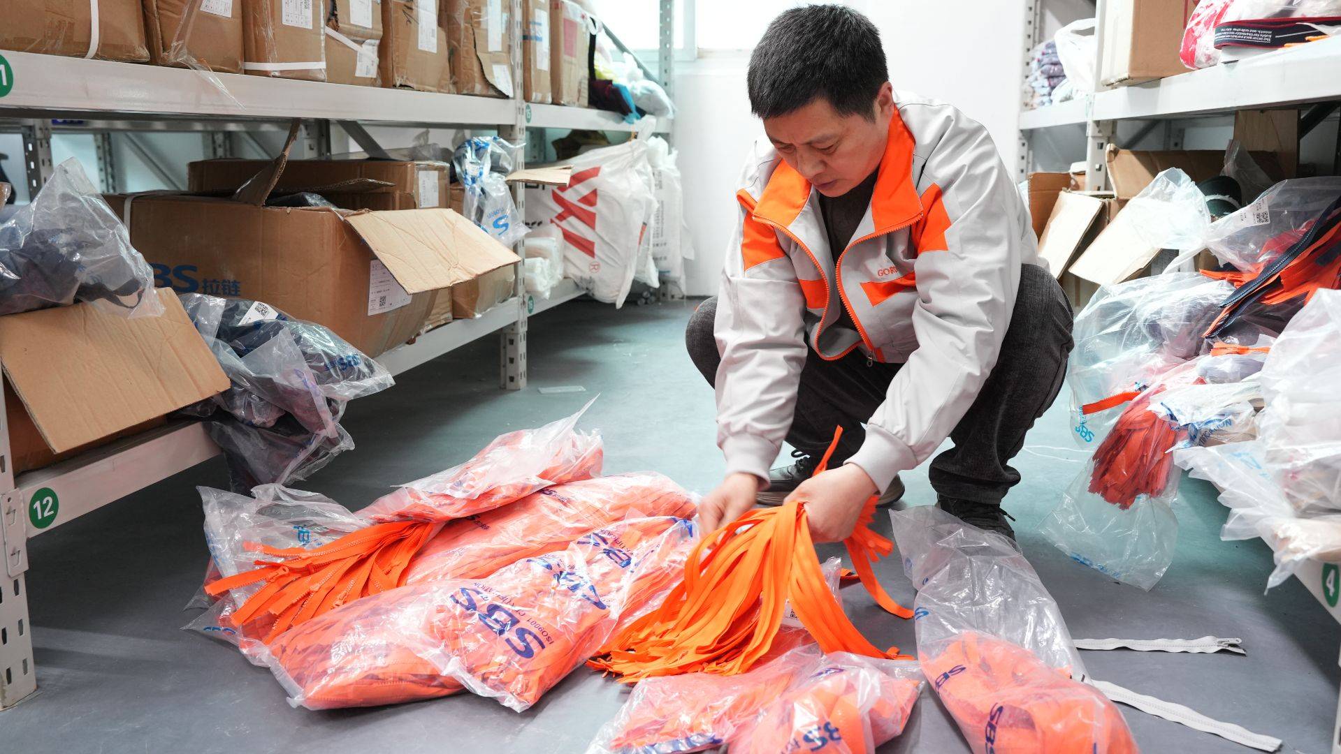 綿陽(yáng)定制刺繡logo工作服廠家