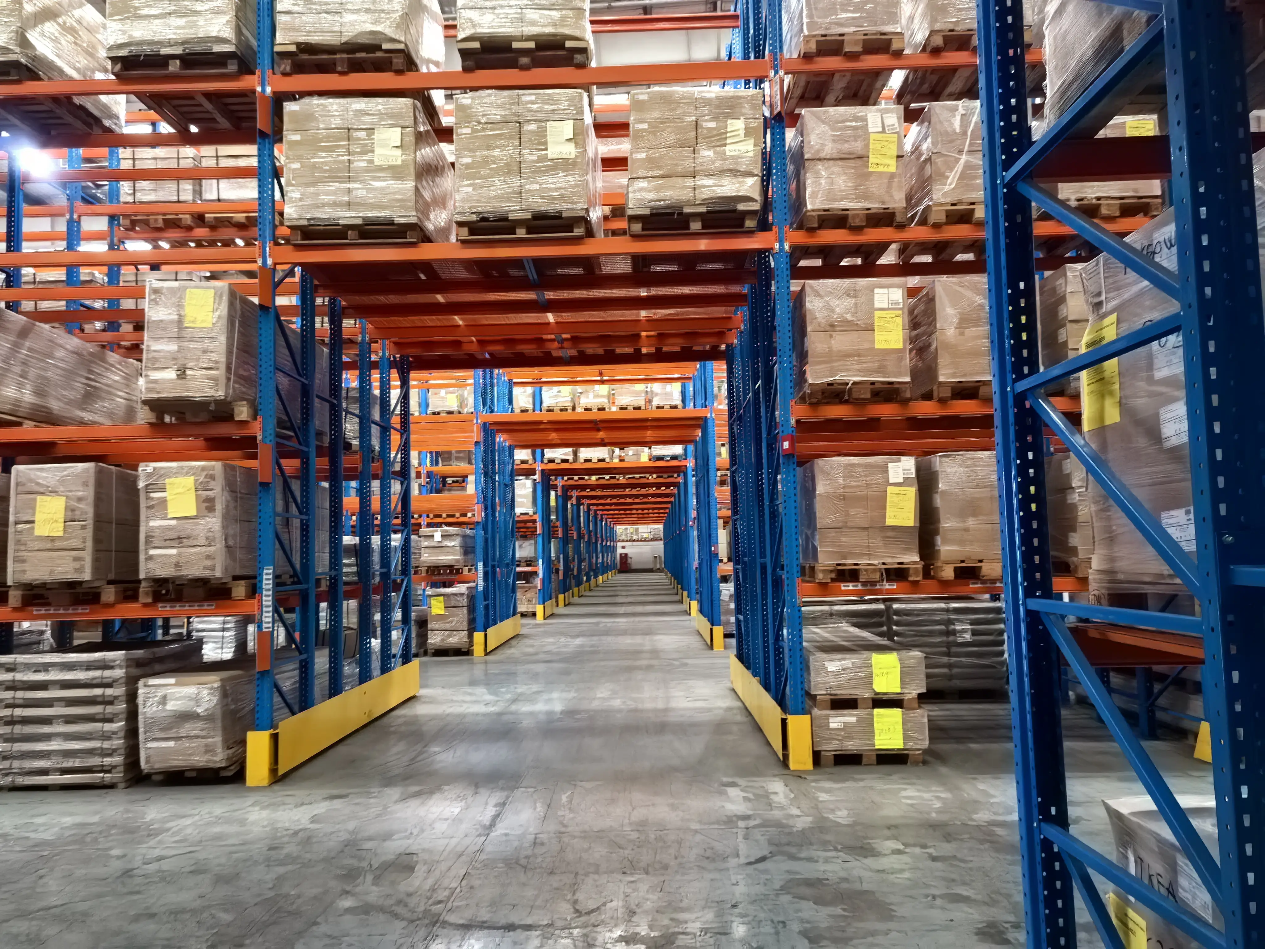 和你一起品味貨架資深廠商，固定貨架和冷藏貨架性價比分析