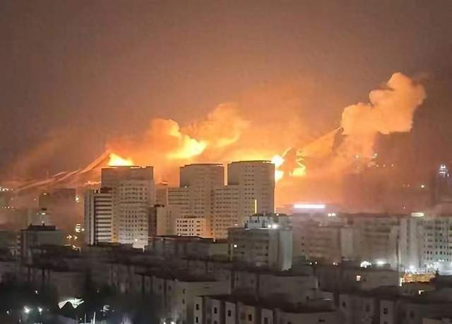 原創(chuàng)美以損失很嚴(yán)重，特朗普開始心虛，單方面宣布將快速停戰(zhàn)