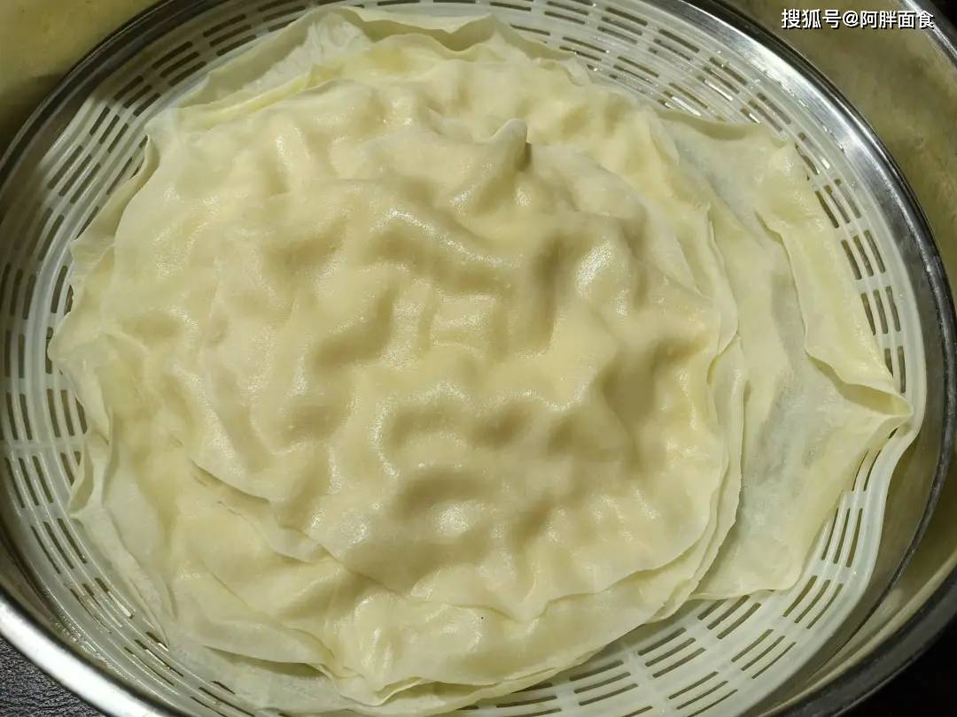 原創(chuàng)曬曬3口人的薄餅卷菜晚餐，比春餅還簡單，做法快速，營養(yǎng)好吃