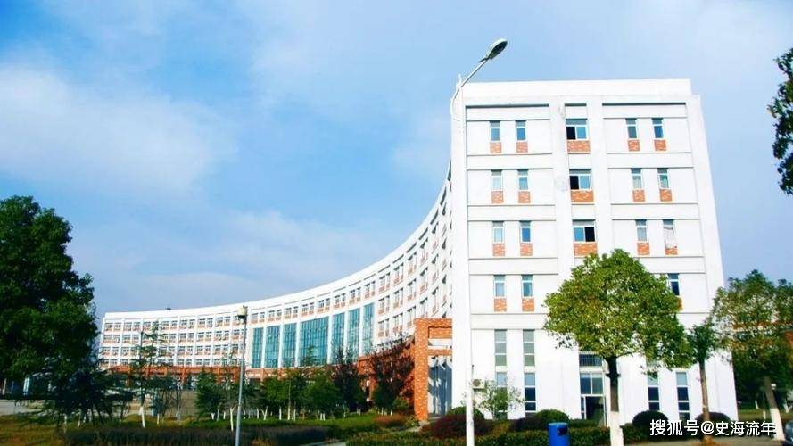 原創(chuàng)天價(jià)，四個(gè)饅頭賣了三萬(wàn)塊！這不是一個(gè)關(guān)于美食的奇談