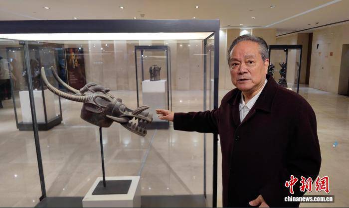 七旬南非歸僑收藏非洲雕刻 冀激發(fā)文明互鑒