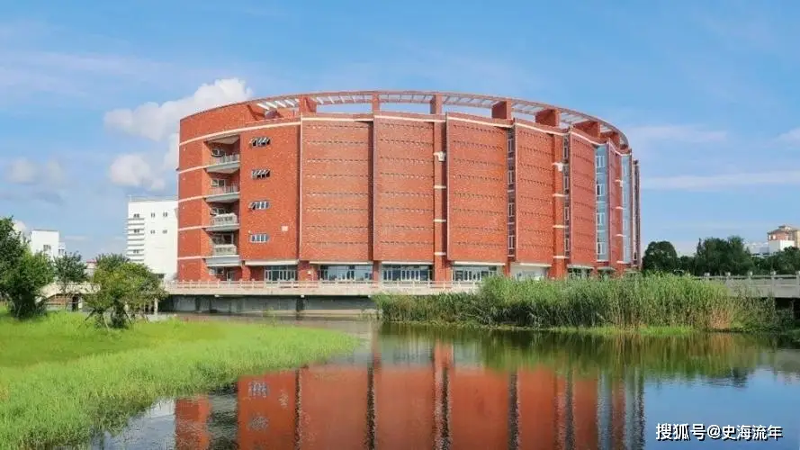 原創(chuàng)天價(jià)，四個(gè)饅頭賣了三萬(wàn)塊！這不是一個(gè)關(guān)于美食的奇談