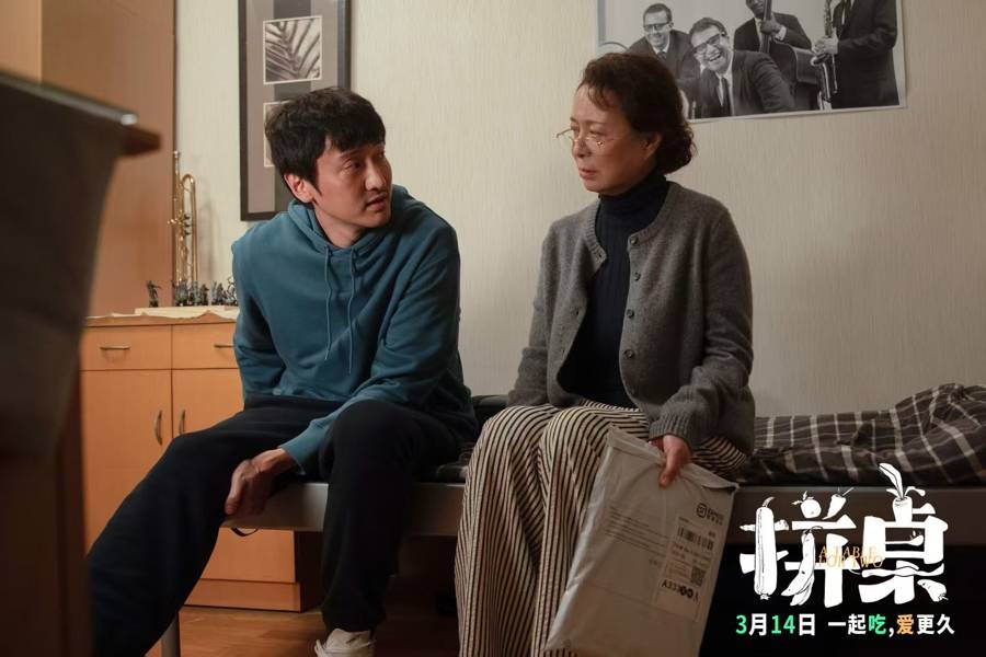 《拼桌》上桌，方言與美食，打開一座城市的“生活在此處”