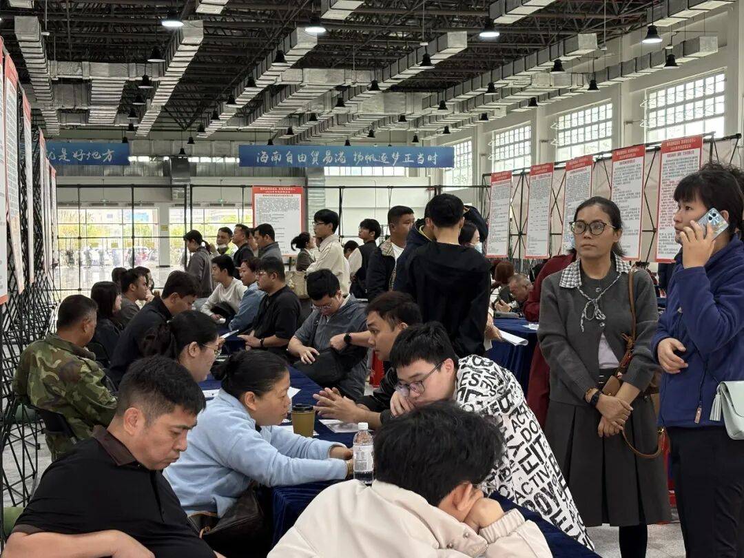 就在本周五! ?？谛抡衅笗?huì)來(lái)啦→