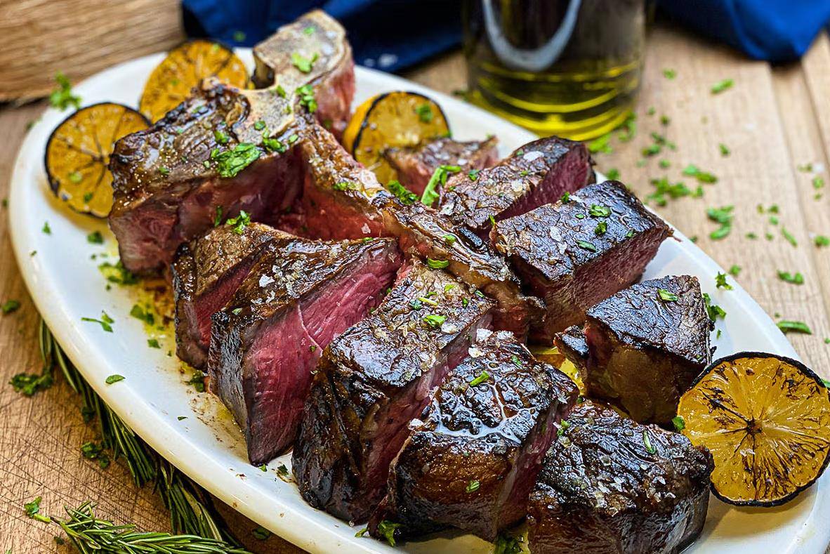 原創(chuàng)憑什么佛羅倫薩牛排可以成為地標(biāo)性美食？揭開這塊牛排的美味秘密