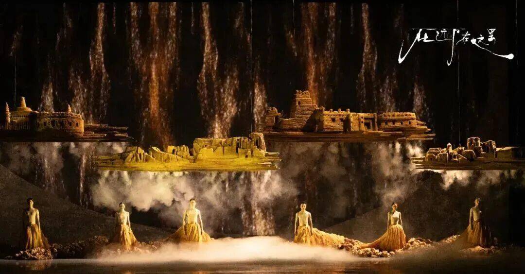 這部佟麗婭主演的舞蹈詩劇，用舞蹈書寫了民族的散文詩