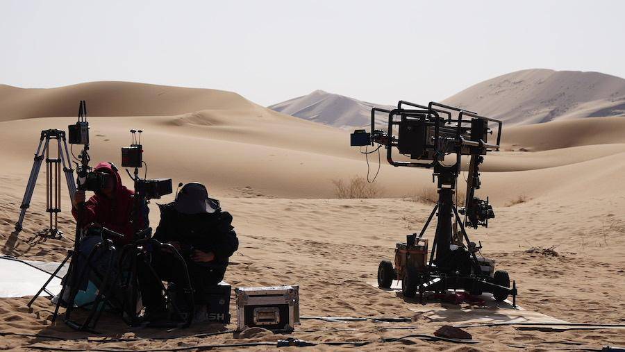 從地質(zhì)遺產(chǎn)到影視熱土 巴丹吉林沙漠綻放光影魅力