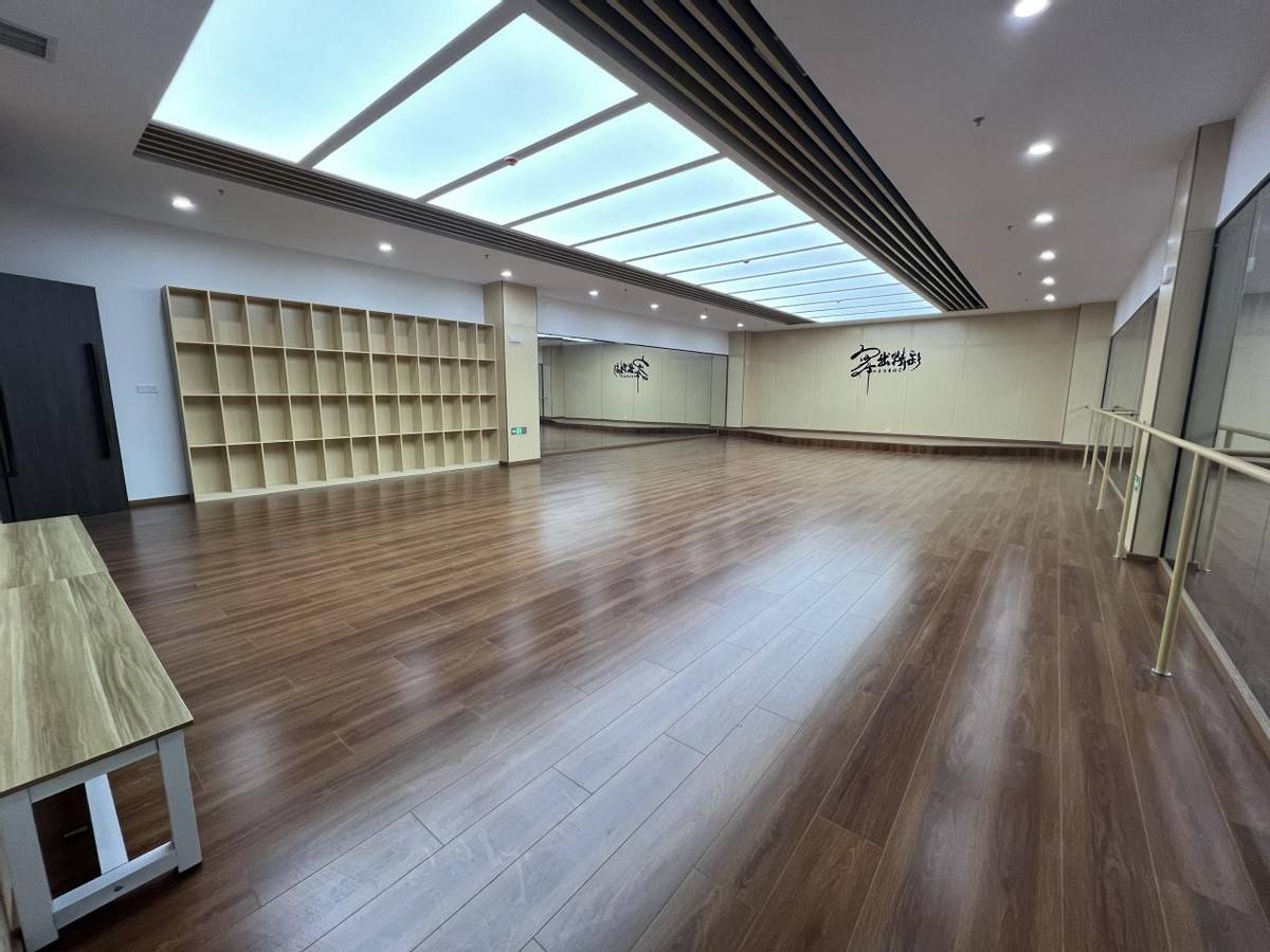 最高月薪上萬！比亞迪深圳招聘4000余名工人