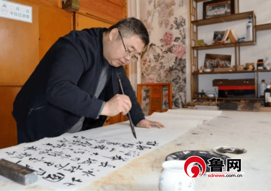 原創(chuàng)臨沂市著名書法家孫緒山：揮灑生氣韻 意足蕩清風(fēng)