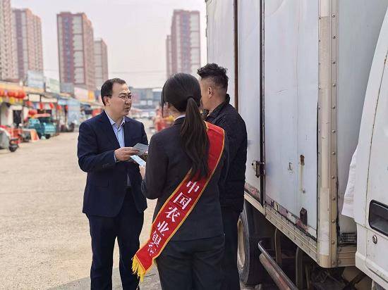 原創(chuàng)農(nóng)行沂南縣支行開展“3·15”金融消費(fèi)者權(quán)益保護(hù)教育宣傳活動(dòng)