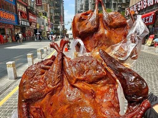 原創(chuàng)長(zhǎng)沙著名的十大美食都有哪些，長(zhǎng)沙哪里有比較厲害的起名大師