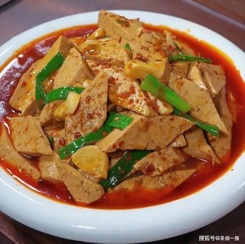 在家請客別發(fā)愁！8道菜譜搞定一桌席，簡單好吃還撐場面！