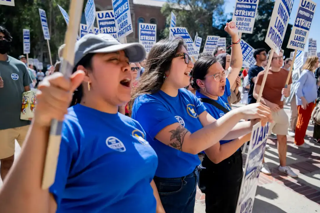 90%教授支持罷工！紐約大學(xué)與加州大學(xué)陷入談判僵局，學(xué)生可能不用上課了？？？