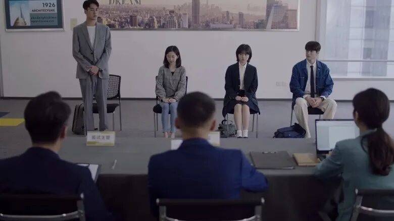 大學畢業(yè)在郵輪端盤子，我看到豪華旅行的另一面