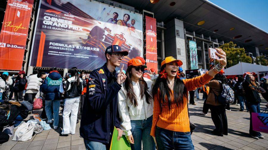 在F1中國大獎賽不僅能觀賽吃美食買好物，還能學習各種語言？