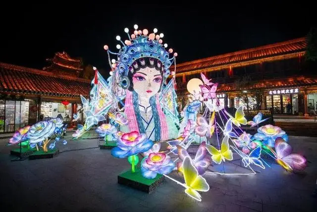 速收藏！棗莊臺(tái)兒莊古城春之花影與夜燈，錯(cuò)過(guò)再等一年喲！