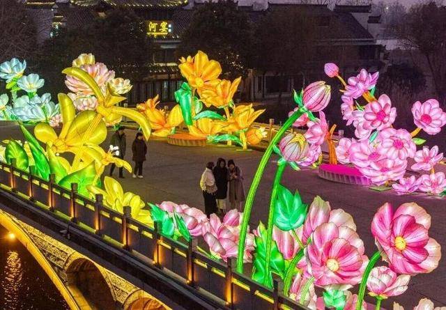 速收藏！棗莊臺(tái)兒莊古城春之花影與夜燈，錯(cuò)過(guò)再等一年喲！