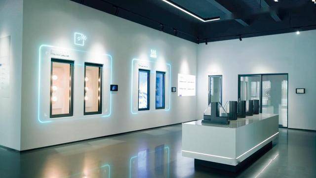 皇派門窗朱夢(mèng)思做客新華網(wǎng)：以長期主義筑就高隔音門窗品質(zhì)護(hù)城河