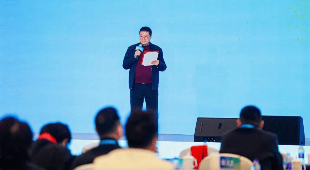 世友地板25周年盛典啟幕，發(fā)布全健康白皮書引領(lǐng)行業(yè)升級(jí)