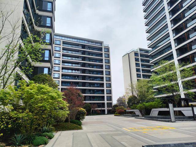 拎包即可入??！租金20.99元/月/平方米，439套保租房上新