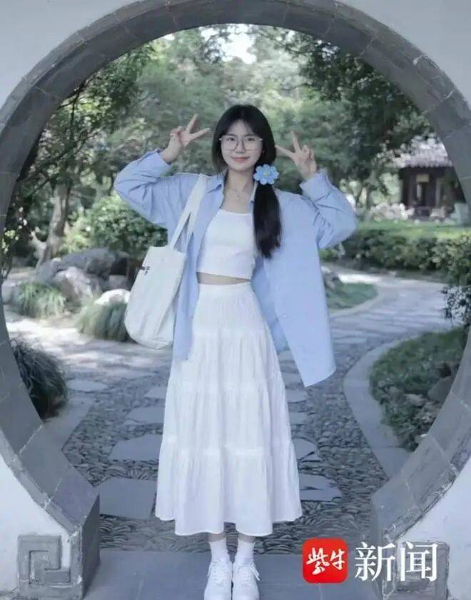 女孩陪母抗癌考上研究生后，自己也被查出癌癥晚期，父親一夜之間好像老了10歲