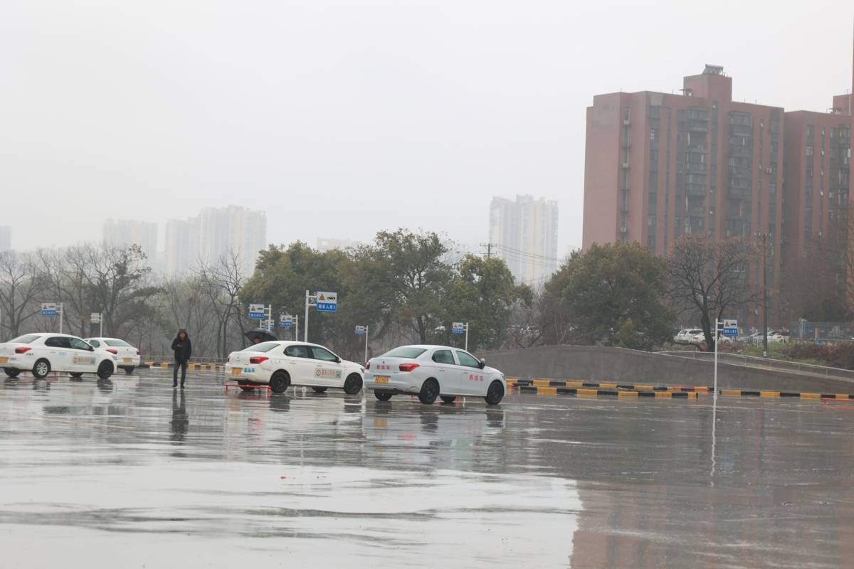 閑置地塊變身駕校，助力大學生創(chuàng)業(yè)帶動就業(yè)