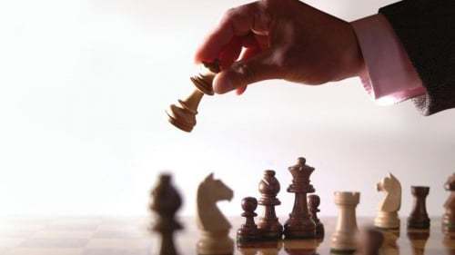 沒員工、沒房產(chǎn)、沒流水，卻能最快6小時放貸，銀行為什么敢扎推“投資”O(jiān)PC？