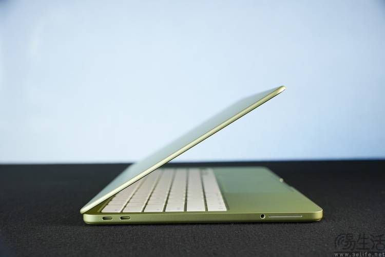 原創(chuàng)蘋果50周年：一場始于車庫的科技搖滾反叛