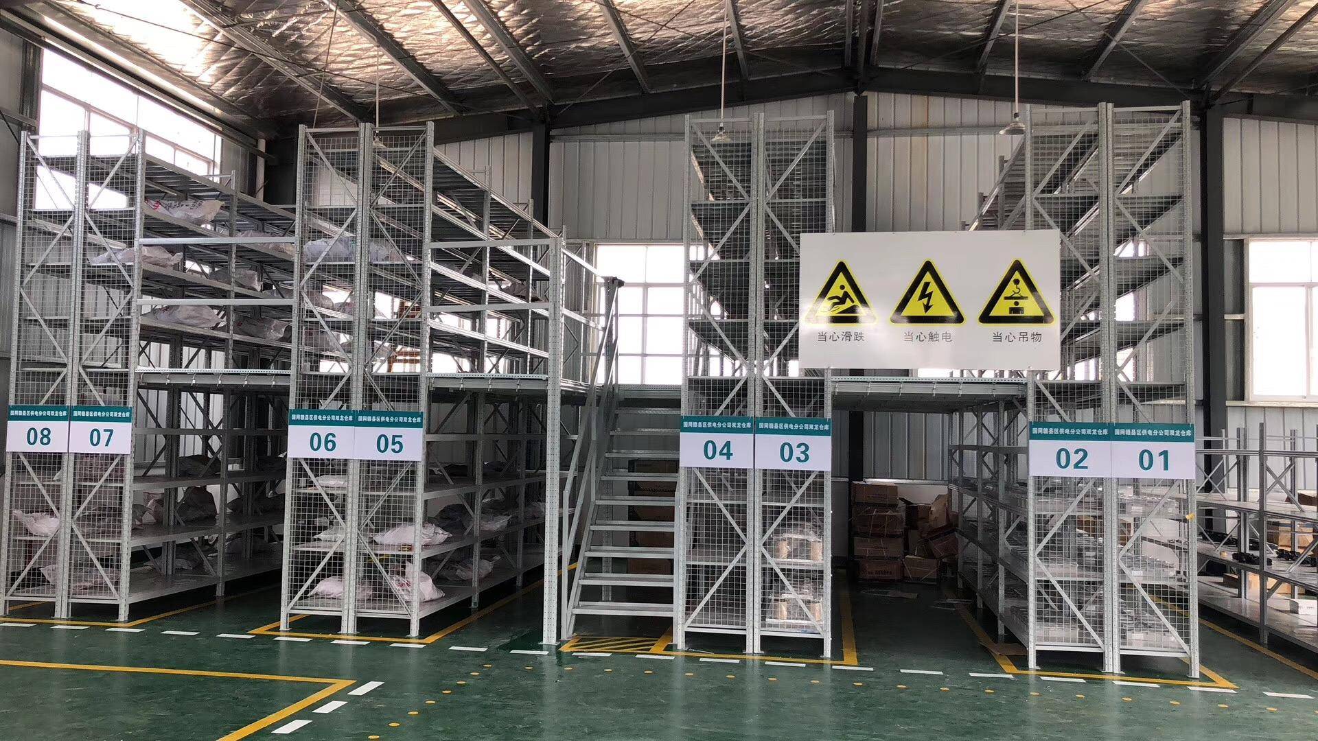 東莞市鼎源倉(cāng)儲(chǔ)設(shè)備有限公司：閣樓鋼平臺(tái)/閣樓式倉(cāng)庫(kù)貨架/貨架閣樓貨架定制/閣樓貨架/貨架式閣樓專業(yè)供應(yīng)商