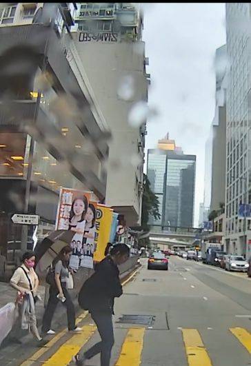 原創(chuàng)52歲前TVB花旦瘦身成功，顏值恢復(fù)巔峰狀態(tài)，近年轉(zhuǎn)戰(zhàn)日本經(jīng)營房產(chǎn)公司