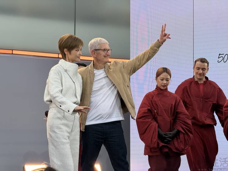 原創(chuàng)蘋果50周年：一場始于車庫的科技搖滾反叛