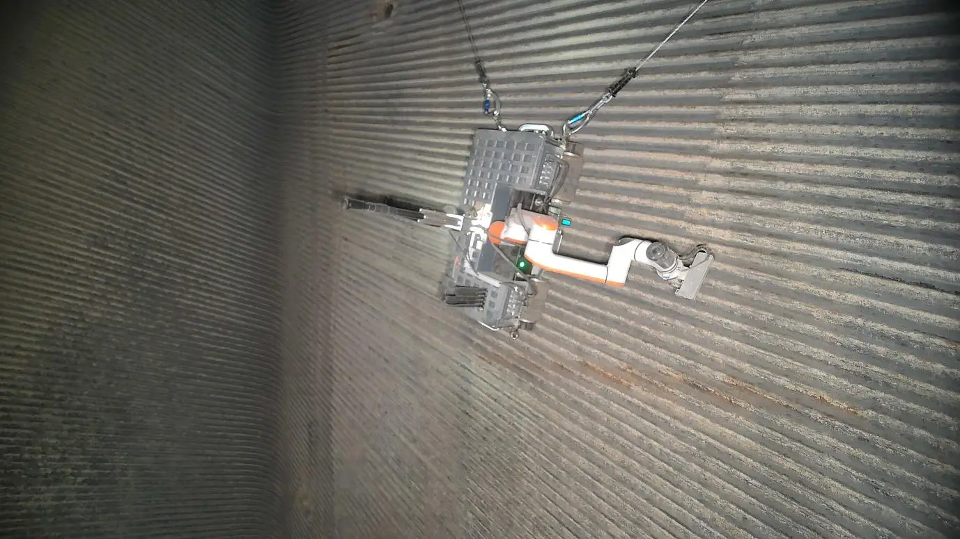 吉泰智能攜手青山控股，鍋爐水冷壁爬壁機器人再入印尼！