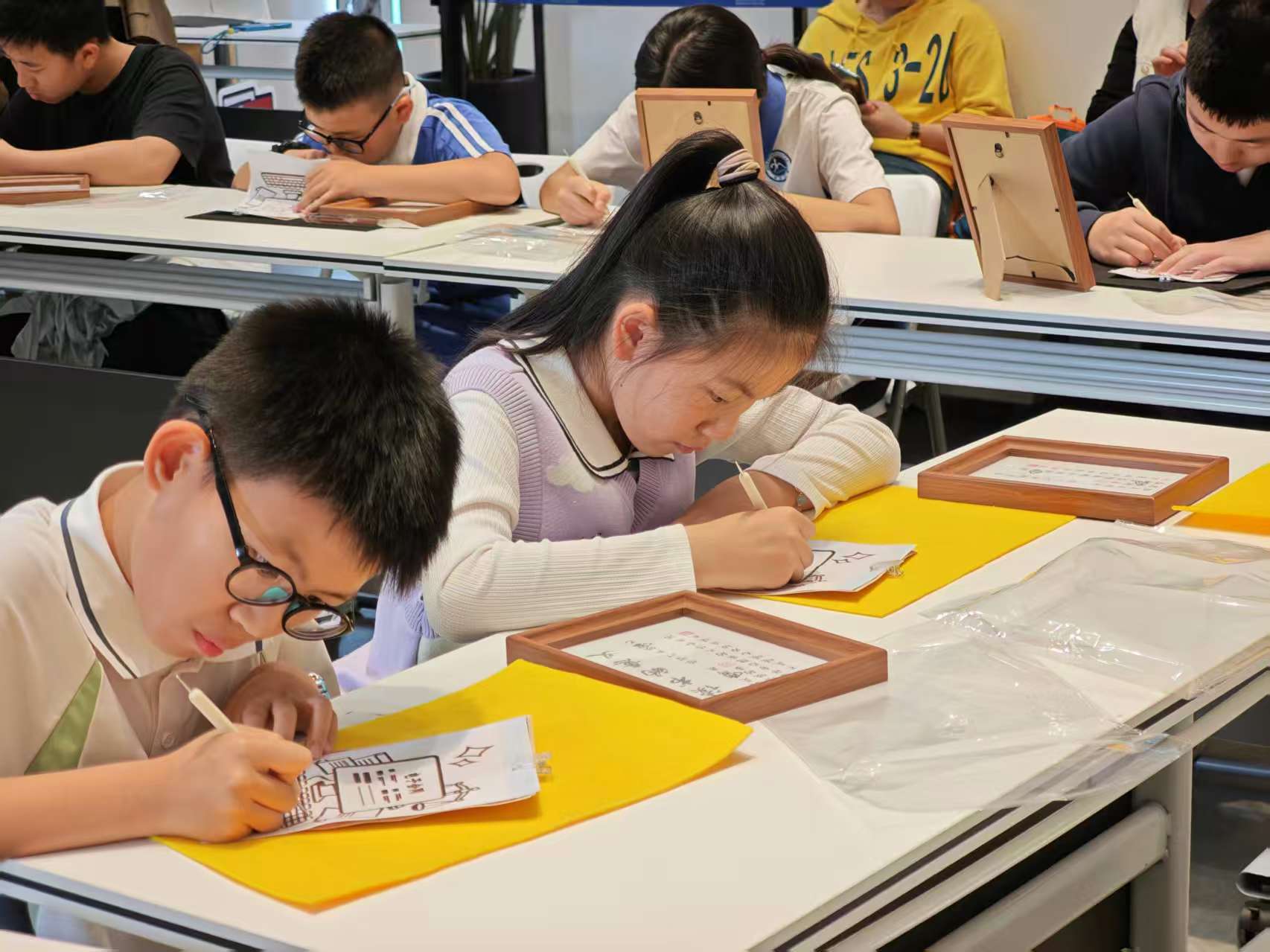 民法博物館里的別樣“3·15”：在錫紙雕刻中解鎖消費維權(quán)新知識