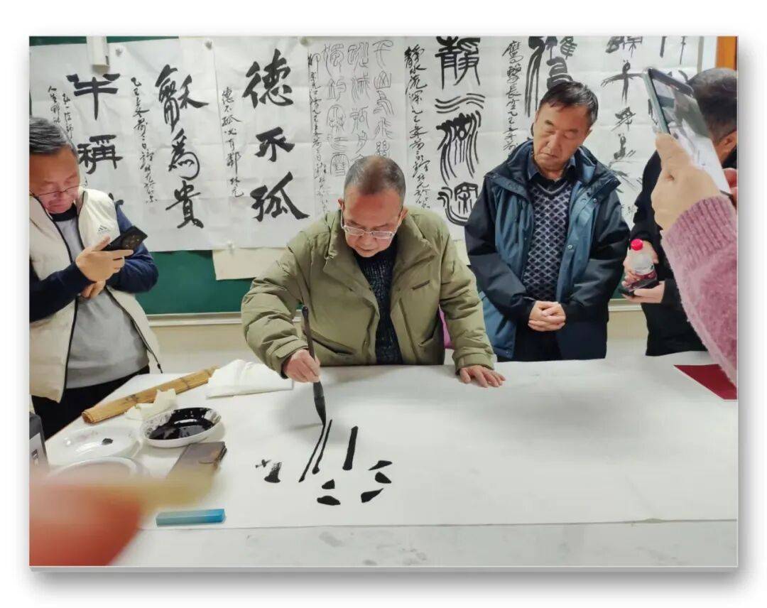 書法藝術(shù)家鐘林元——元啟新章·翰墨賀歲