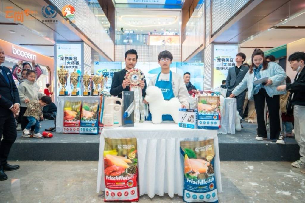 探尋寵物美容學(xué)校如何選擇，揭秘寵物美容服務(wù)價(jià)格范圍