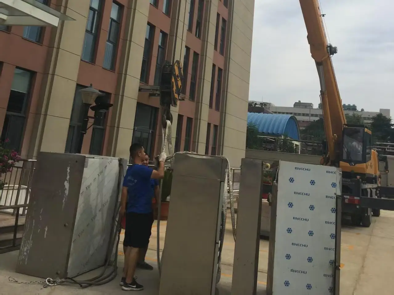 靠譜的長(zhǎng)途搬家服務(wù)商實(shí)力梳理：石家莊樂(lè)邦搬家綜合評(píng)估參考