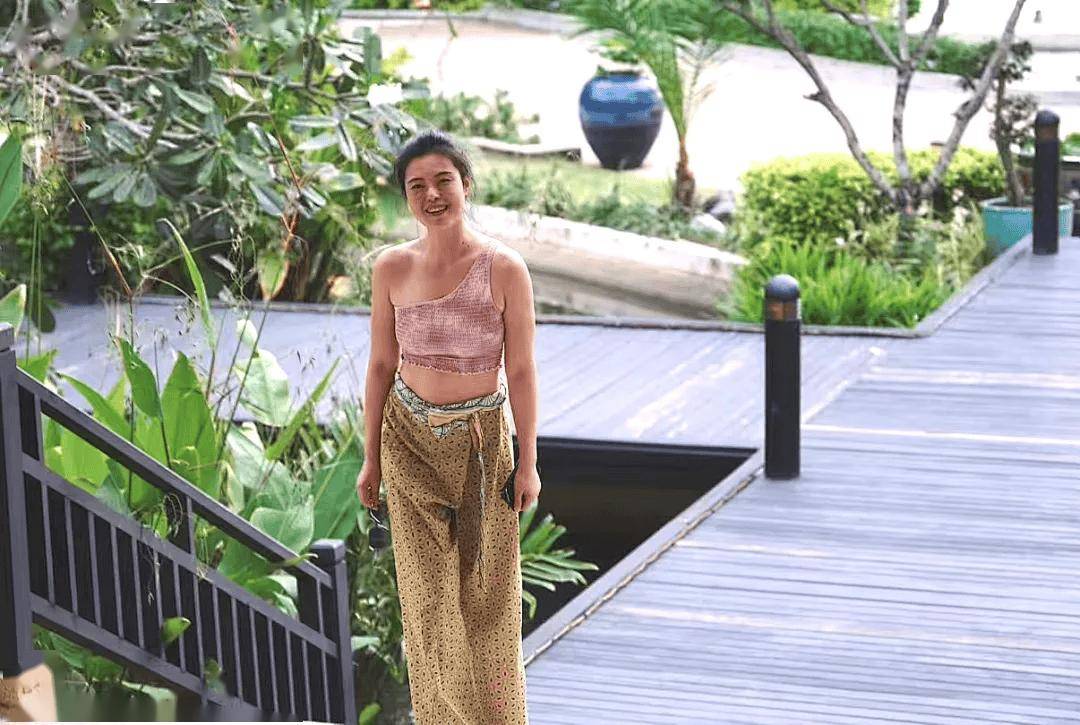 女性最佳“絕經(jīng)期”已公布，不是50歲，而是這個數(shù)，越接近越健康!