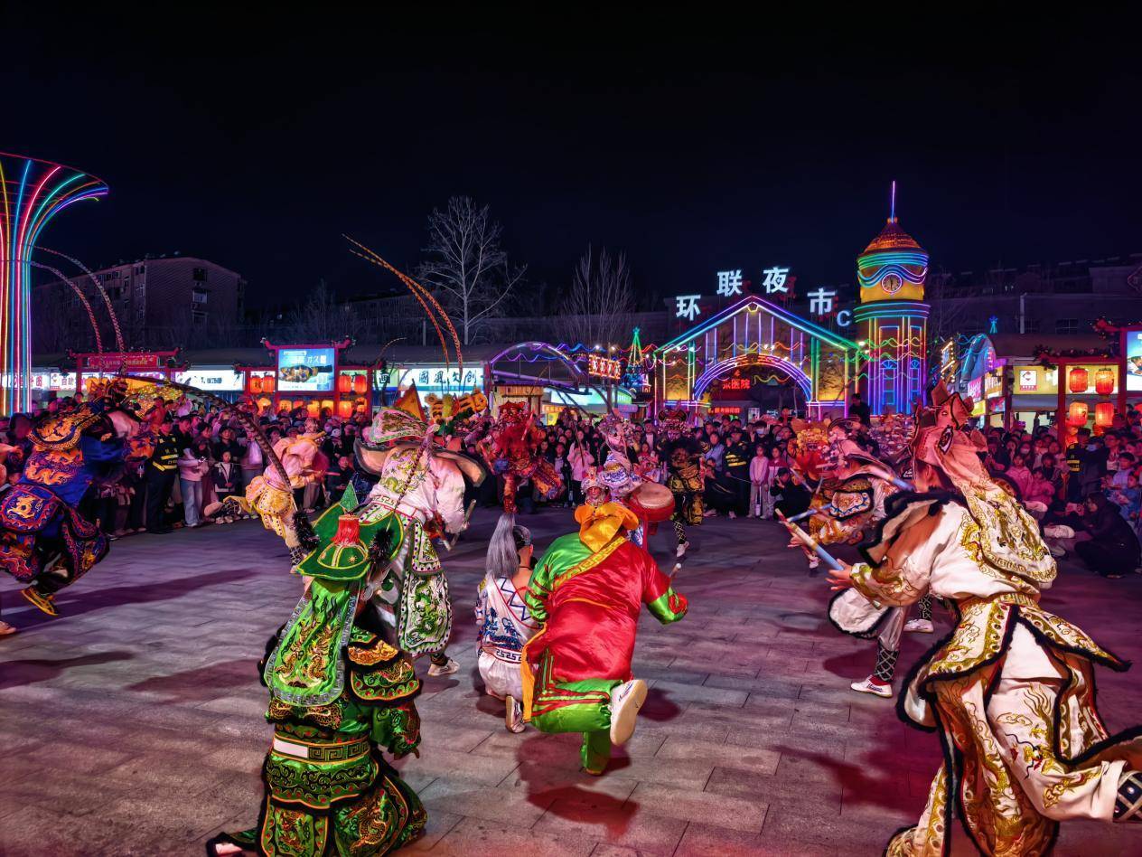 非遺＋美食 點(diǎn)亮濟(jì)南夜經(jīng)濟(jì)