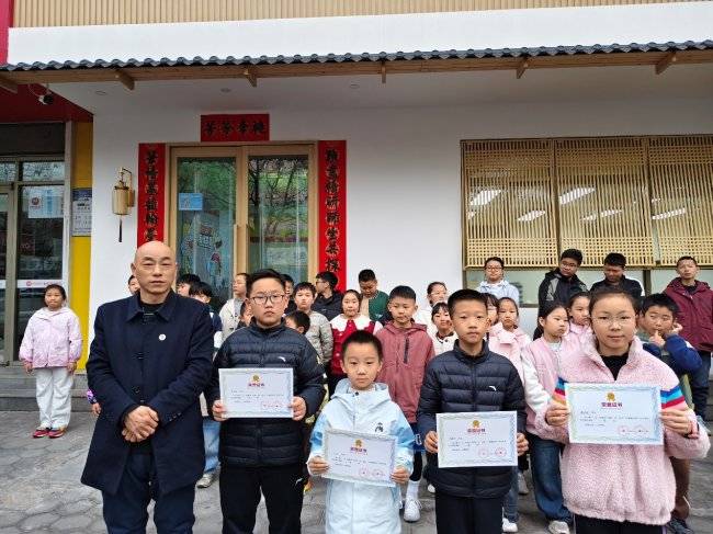 墨韻傳薪，書潤校園——新鄉(xiāng)市翰文蘭亭書法教育培訓學校書法大賽、考級頒獎儀式圓滿落幕